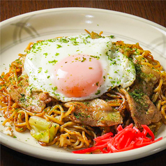 焼そば(目玉焼付)