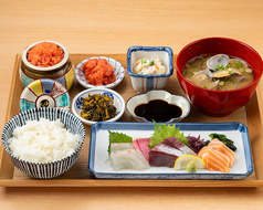 朝の海鮮定食