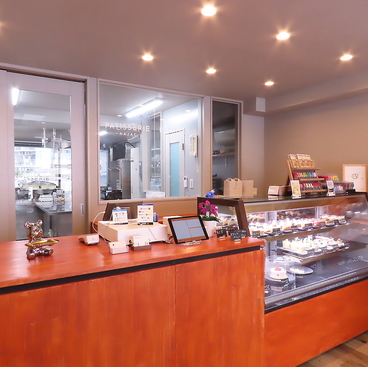PATISSERIE NAJAC パティスリー ナジャック 新栄の雰囲気1