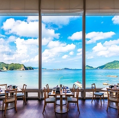 全席テーブル席となります。４名席