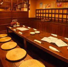 掘りごたつ席（半個室）※単品注文時、お席料（Tablecharge）お１人様418円（込）