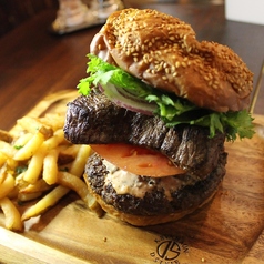 【ガッツリ！】和牛ステーキハンバーガー