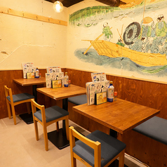 【最大50名様】赤坂・赤坂見附駅から徒歩圏内の好立地！海鮮が自慢の居酒屋で、カジュアルに楽しむならここ。少人数での利用はもちろん、大人数の宴会や貸切も対応可能。仕事帰りに立ち寄れる駅近の便利さと、和の雰囲気が心地よい空間で、仲間と楽しい時間を過ごしませんか？