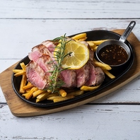 お得なディナーセット人気です