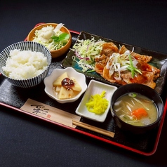 豚の生姜焼き定食