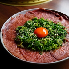 佐渡牛の赤身刺し