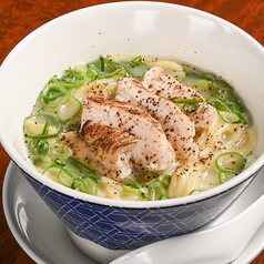 【名物】〆のラーメンの写真