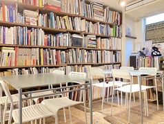 トレジャーリバーブックカフェ TREASURE RIVER book cafe特集写真1