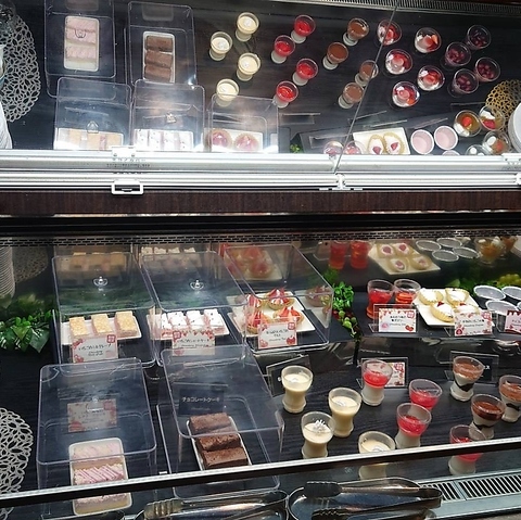 Store Top Photo