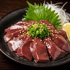 鶏レバ刺し