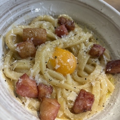 讃岐うどんのカルボナーラ