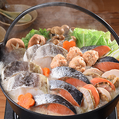 北海道の味噌鮭はらみ鍋