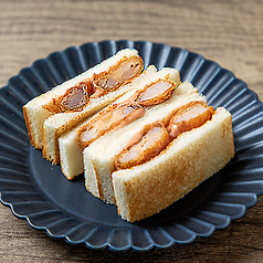 バクうま海老パン