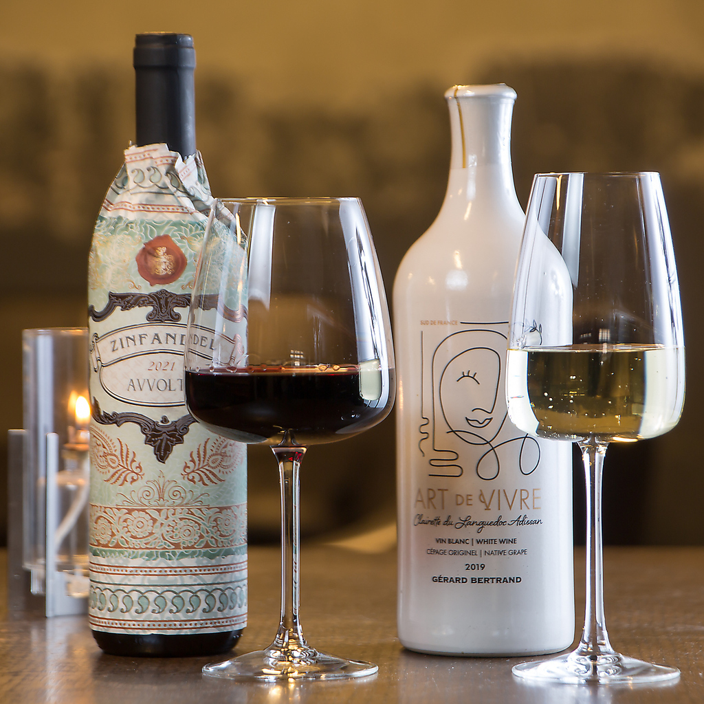 お料理と一緒に楽しめるドリンクも豊富に取り揃えております！