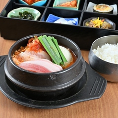 韓国料理 まだん 鶴橋本店のおすすめランチ1