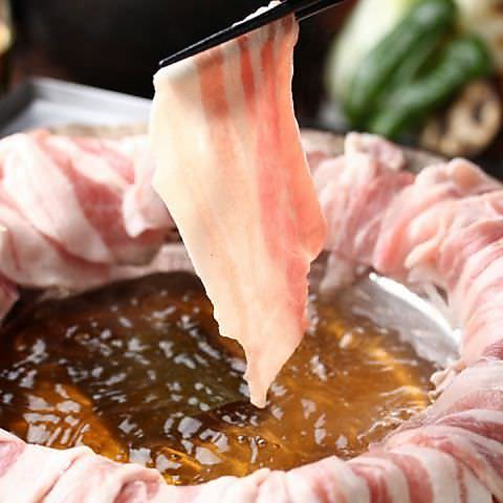漢方医学に基づいた薬膳鍋で、美味しく心も体もリフレッシュ♪