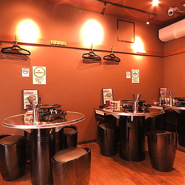 豚熟 東口屋台村店の雰囲気1