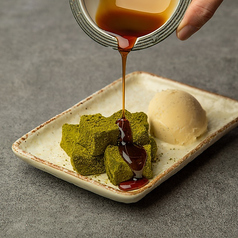 抹茶のわらび餅とバニラアイス