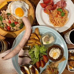 トレジャーリバーブックカフェ TREASURE RIVER book cafe特集写真1