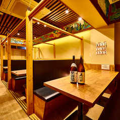 【30名様団体席完備】30名様までの大宴会も大歓迎♪広々としたお席で思いでに残るご宴会をお愉しみ下さい。当店は内装にもこだわり疲れを癒す空間造りでおもてなし致します。落ち着いた空間でお勤め先でのご宴会はもちろん、同窓会,誕生日のお祝い等特別な日のお食事にも◎ご来店お待ちしております。