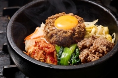 特製石焼ビーフビビンバ[人気商品]