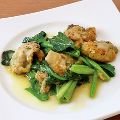 牡蠣とほうれん草のバターソテー