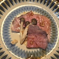 定番料理を『ありが亭』風に。家庭を思わせる自慢の料理