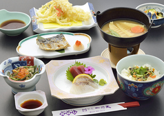 春のバスツアーコース 2000円(2200円税込)