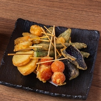 【串揚げの誘惑】サクサク衣と新鮮食材の絶妙ハーモニー