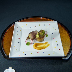 黒毛和牛バラのレタス白味噌包み