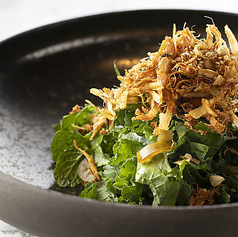 ケールとミント　柑橘のグリーンサラダ