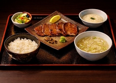特上霜中たん定食