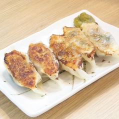 餃子と焼豚 てるぼーずの写真2