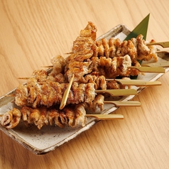 【名物】やみつきとり皮パリパリ串