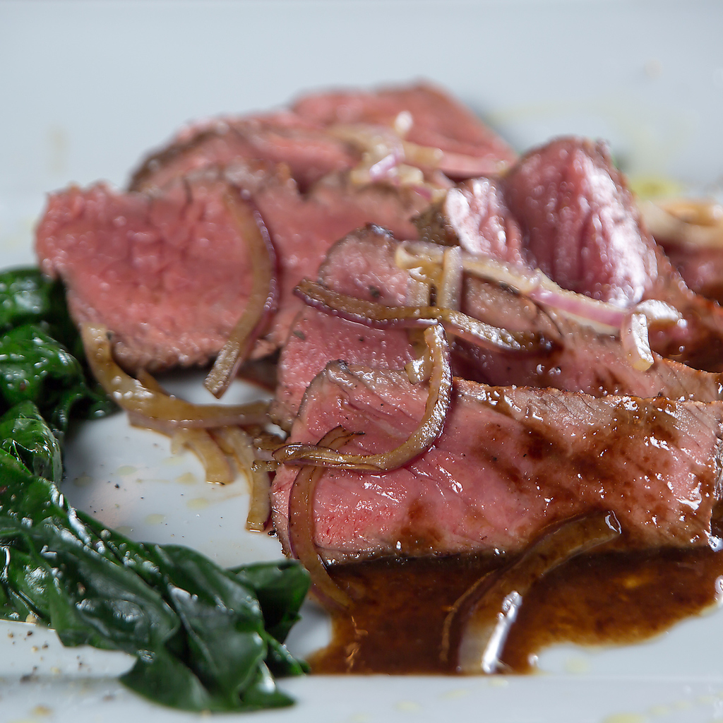 前菜からデザートまで幅広くご堪能いただけるコースもご用意