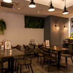 cafe & dining MONKEY TREE モンキーツリーの雰囲気1