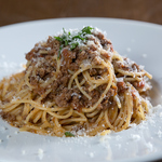 本格派ボロネーゼ 2,365円（税込） 香味野菜の甘味と肉々しさ感じるパスタ