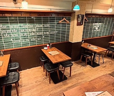 MEAT KITCHEN MEとYOU ビストロ酒場の雰囲気1