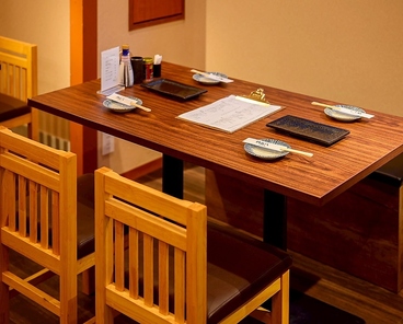 炭火焼鳥 四五六 野毛店の雰囲気1