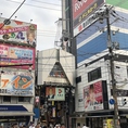 道案内２：阪急東中央商店街を直進。