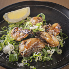 【旬の味覚！牡蠣のバター焼き】850円の写真