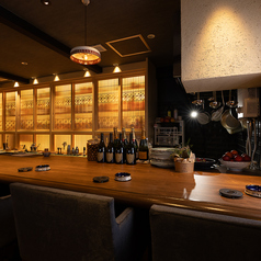 【カウンター席】日頃の疲れを癒しに、お一人様でも大歓迎◎総席数11席完備！お席詳細・人数・ご予算など、お気軽にお問い合わせください！※写真は一例です