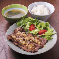 国産牛タンを贅沢に♪こだわりのランチをお手軽に堪能◎