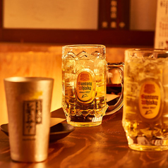 【禁煙OKモダンテーブル席】6名から8名様までゆったりお過ごし頂ける奥テーブル席