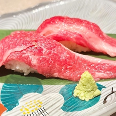 《鹿児島黒牛》黒牛炙り肉寿司 二貫