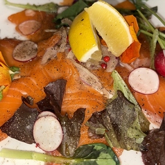 サーモンのカルパッチョ