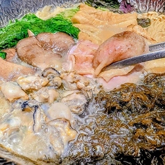 【期間限定!!】やんばる鶏と牡蠣のもずく味噌鍋