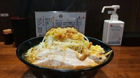 こだわりの二郎系ラーメン