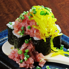 はかた　どんたく寿司　マグロのトロタク