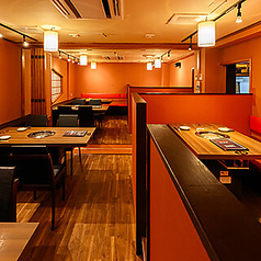焼肉KABUTO　綾瀬店の雰囲気1